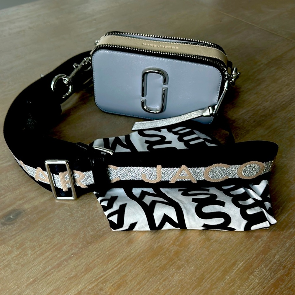 Marc Jacobs cross body bag